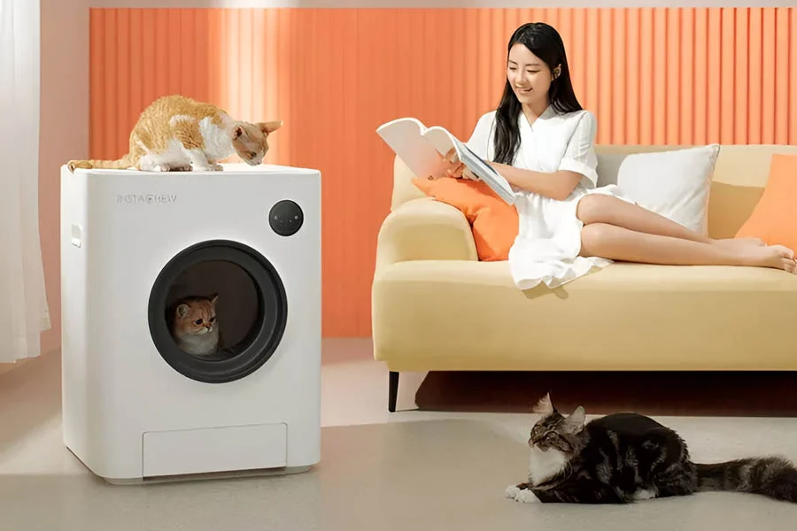 cat litter box that cleans itself